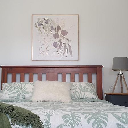 Serenity Holiday House Port Lincoln Holiday House 외부 사진